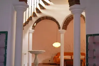 Image de Climatisation, villa de luxe, centre-ville à 350 m, piscine privée et Internet