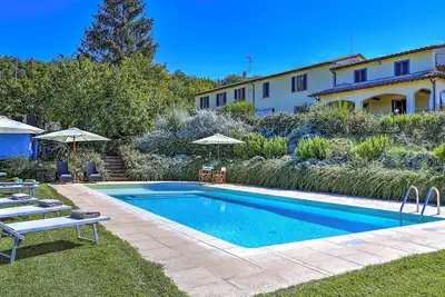 Casale Le Conce 6, Emma Villas