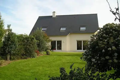 Image de Kairon-Plage Maison indivuelle sur terrain arboré clos