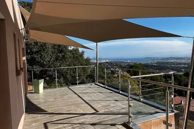Image de Villa Recente Piscine Vue Mer Exceptionnelle A Ollioules 3Ch 3 Sdb climatisation