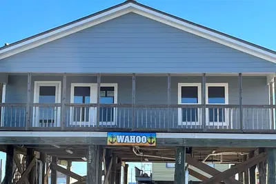 Image de Wahoo est un camp au bord de l'eau avec accès au bateau et bateau