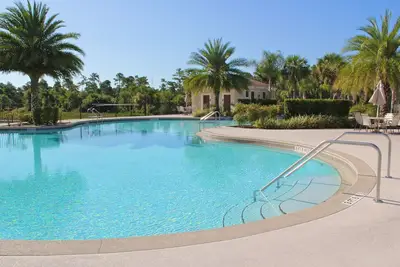 Image de Fantastic Townhome with Club Access, Steps from Walmart, and Close to Disney!