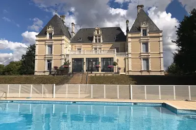 Image de Bel appartement dans un château rénové