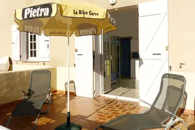 Image de Appartement pour 4 au calme. Vue mer et maquis