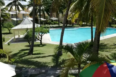 Image de Bungalow avec façade maritime