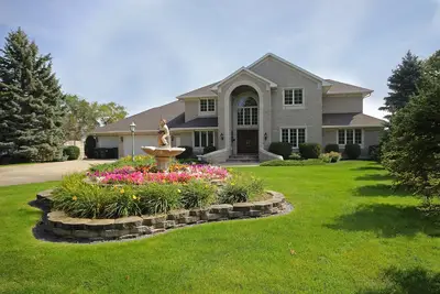 Image de Toute l'année Luxueuse 6 Br / 4 ½ Ba Maison / 22 Ft. Bateau ponton inclus dans la saison!