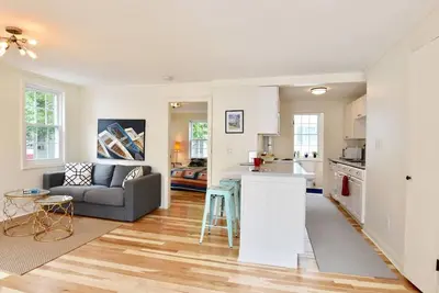 Image de Little Lincoln Lovely Home