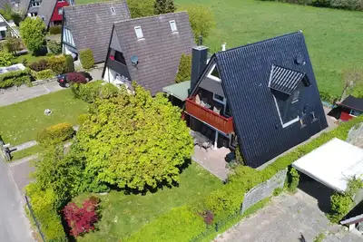 Image de Wohlfühlhaus \"Kiebitznest\" - Nurdachhaus récemment rénové, dans un endroit fantastique