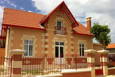 Image de Belle villa avec Spa alliant charme de l'ancien et modernité à 2 pas des plages