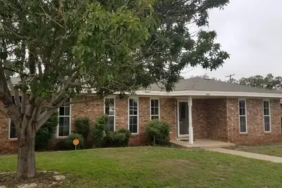 Image de West Midland / Beal Park - 3 chambres, 2 salles de bain, garage 2 voitures