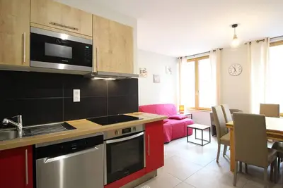 Image de F2 bis au Mont-Dore, 200m du centre et Thermes, parking privé, animaux acceptés, 6 couchages