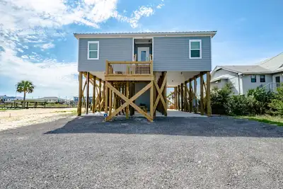 Nouvelle Maison Sur L'ÎLE Dauphin! ! Idéal pour les familles nombreuses!