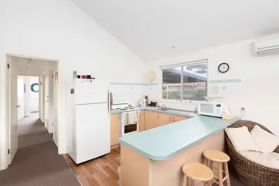Image de Maison de vacances dans le centre de Cowes avec une terrasse fantastique et les animaux domestiques.