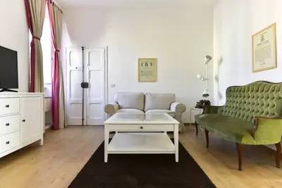 Image de Appartement tout neuf sur la place principale, Poggio Mirteto