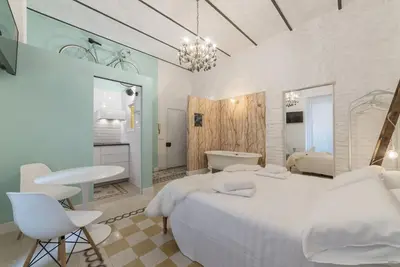 Image de Suite romantique vintage au Colisée