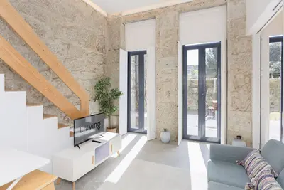 Image de Liiiving à Porto | Terrasse et appartement ensoleillé
