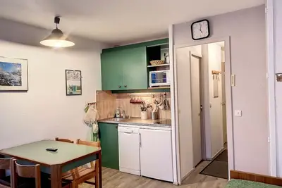 Image de Studio cosy pour 4 pers. avec coin montagne, ski aux pieds, bains nord, à 3 min du centre animé