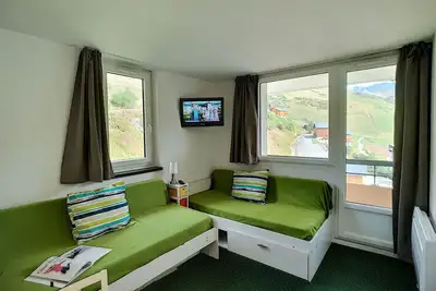 Image de 2 pièces, 4 pers, balcon sud, proche pistes et commerces, animaux ok