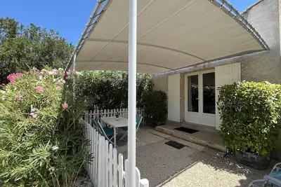 Image de Maisonnette avec Piscine privée dans les Alpilles