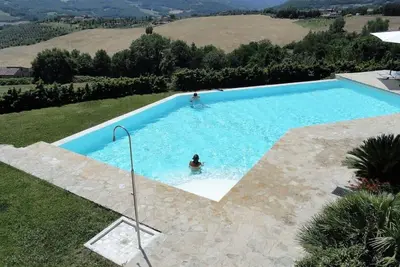 Image de Belle villa avec superbe piscine
