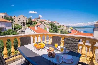 Image de Appartement de vacances avec balcon et climatisation