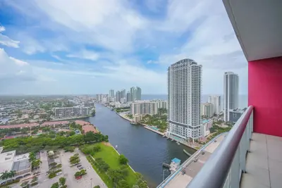 Image de Beachwalk Condo Amazing 31 Floor View 2 Bedroom 2 Bathroom
