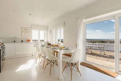 Image de 5 chambres hébergement à Hayling Island