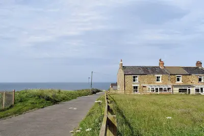 Image de 2 chambres à coucher à Cowbar, near Staithes
