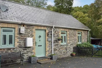 Image de 2 chambres Ă coucher Ă Drefach Felindre, near Newcastle Emlyn