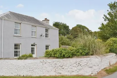 Image de 5 chambres à coucher à Milton, near Tenby