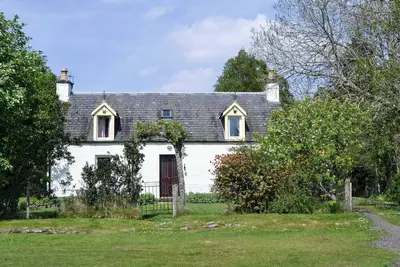 Image de Logement de 3 chambres Ă Drumnadrochit