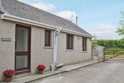 Image de 2 chambres à coucher à Creampots, near Broad Haven