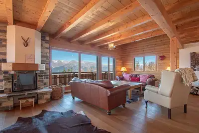 Image de Hirondelle Jacuzzi & Luxury chalet 12 pers