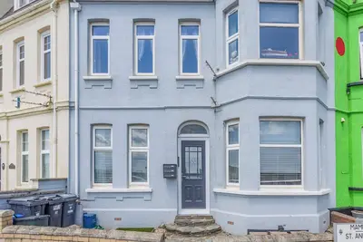 Image de 2 chambres logement dans Exmouth