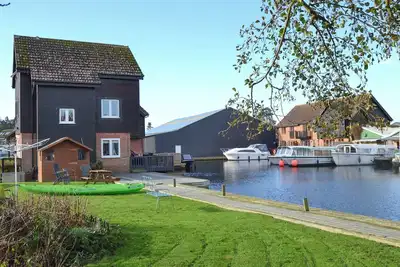Image de Logement de 3 chambres Ă Wroxham