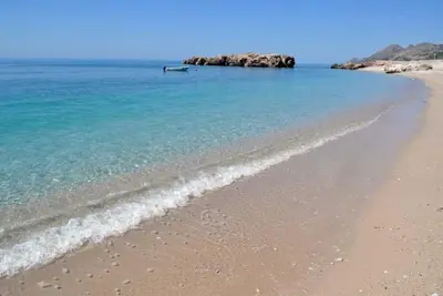 Villa de rêve avec piscine, à quelques pas de la mer, calme et intimité
