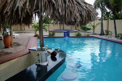 Image de Villa Coconut - 5 chambres \/ 4 salles de bain.