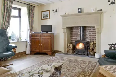 Image de 2 chambres à coucher à Bonsall, near Matlock