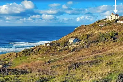 Image de 3 chambres à coucher à Sennen
