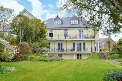 Image de 2 chambres logement dans Fowey