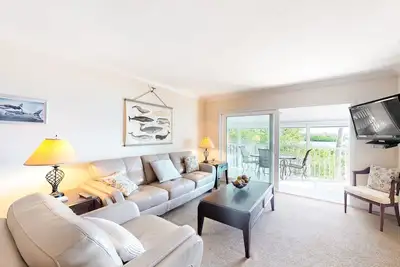 Image de Nouvelle Liste! Charmant condo Siesta Key avec terrasse, piscine commune et vue sur la baie - près de la plage