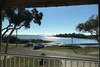 Image de FishTale Lodge Magnifique vue sur le golfe à ciel ouvert avec ponton privé Nouvelle Annonce de P \/ Partn