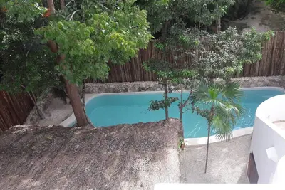 Image de Penthouse dans la jungle à 2 km de la plage