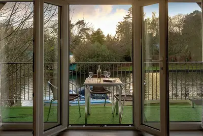 Image de 4 chambres Ă coucher Ă Wroxham