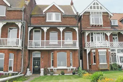 Image de 5 chambres hébergement à Broadstairs