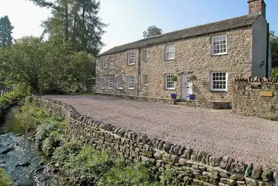 Image de 5 chambres Ă coucher Ă Hartley, Kirkby Stephen