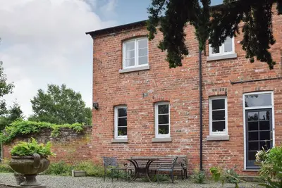 Image de 2 chambres à coucher à Tenbury Wells