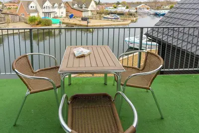 Image de 4 chambres Ă coucher Ă Wroxham
