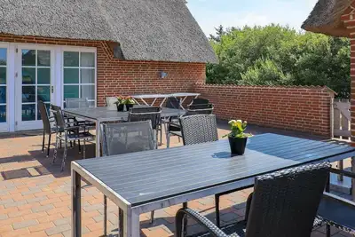 Image de Maison de vacances pour 18 a Ulfborg-By Traum