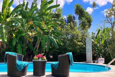 Image de Bungalow spacieux et confortable de 2½ pièces avec piscine commune